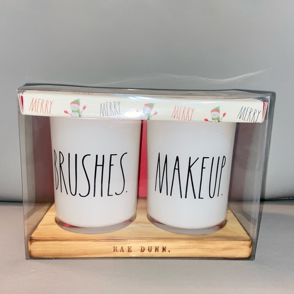 Rae Dunn Other - Rae Dunn Merry Makeup & Brushes Holder Set